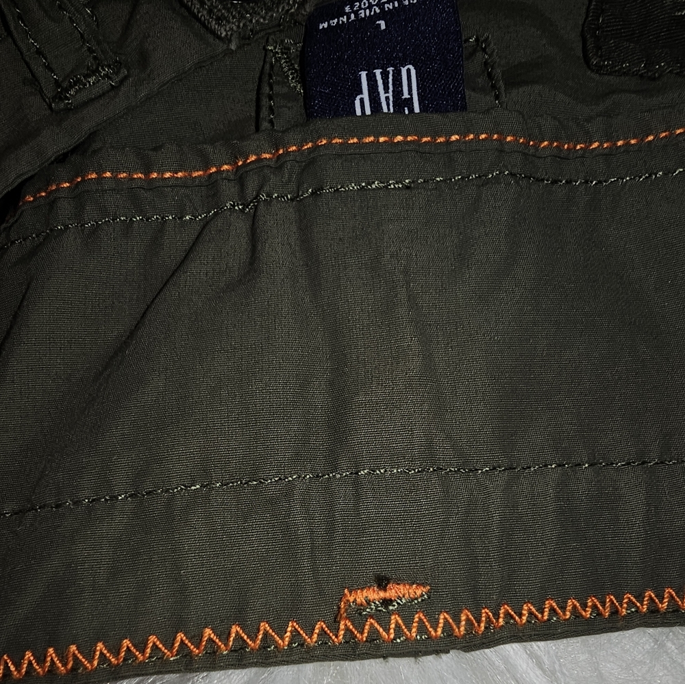 Gap Cargo pants army green size large new with tag - Picture 3 of 5